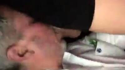 Sucking a hot young man in a cruising cinema - nvdvid.com