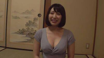 https:\/\/bit.ly\/3rxNsTt\u3000""Is it okay if your first sex partner is a milf?" G cup or more! A beautiful wife with big breasts challenges a mixed bathing with a virgin and a towel! Japanese amateur mature porn.[Part 3] - porntry.com - Japan