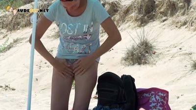 Multiple young nudist girls caught on a hidden camera - hclips.com