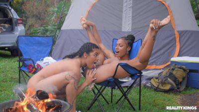 Dashing young ebony dolls turn camping trip into sexual fantasy - hellporno.com